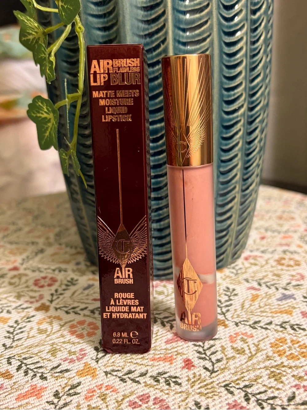 Charlotte Tilbury Pillow Talk Flawless Blur Airbrush Liquid Lipstick